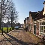 Apartment Family Edam
